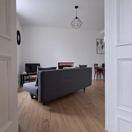 Appartement Confort Deux Etoiles Dole Buitenkant foto